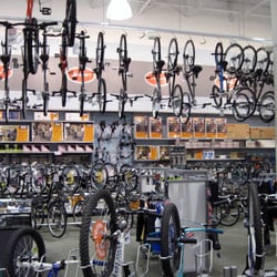 DICK'S Sporting Goods