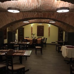 Mesy restaurant - Downstairs