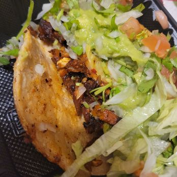 Los Tacos - Dried up Al Pastor meat with lettuce!!! - Mexican Near Me - Temecula, California