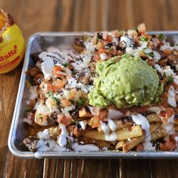 La Loteria Taqueria - Asada fries