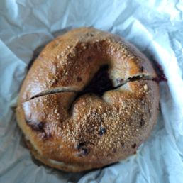 Bagel w cream cheese. Bagel w cream cheese.