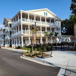 South Bay At Mount Pleasant