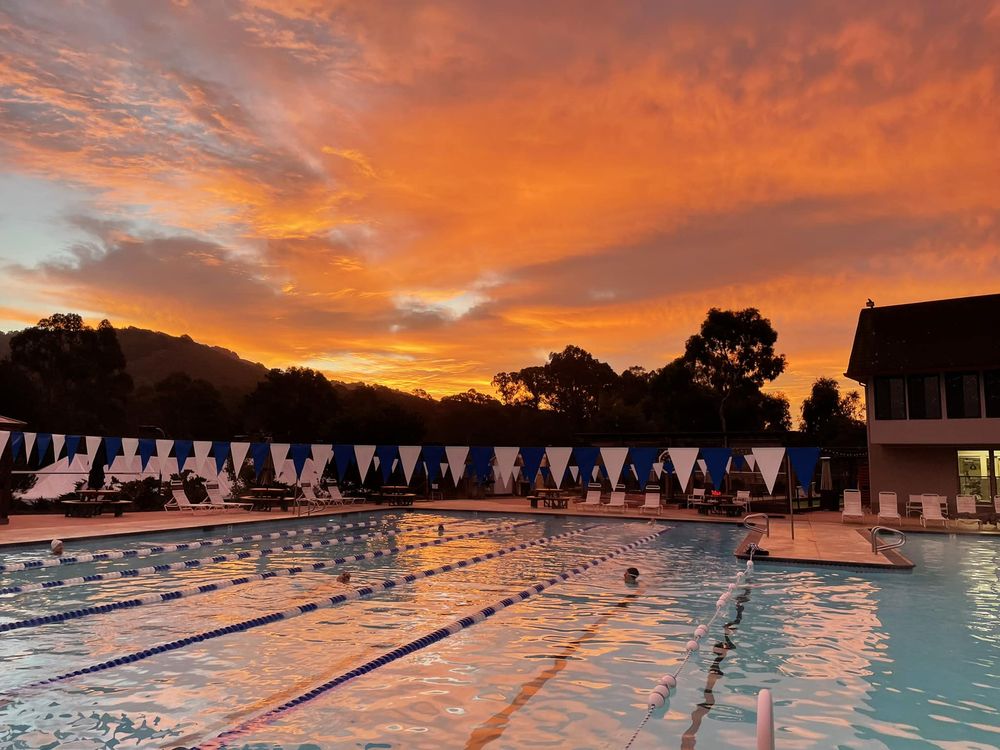 Lakeridge Athletic Club Logo