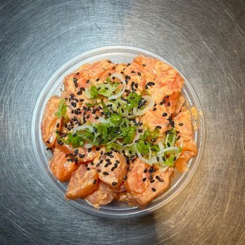 Bowlz LV - 1/2 Lb Salmon spicy Mayo Poke - Poke Near Me - Las Vegas, Nevada Bowlz LV - 1/2 Lb Salmon spicy Mayo Poke - Poke Near Me - Las Vegas, Nevada