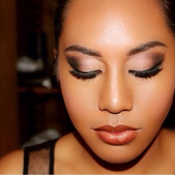 Bosso Intensive Los Angeles Makeup School - Cosmetology Schools Near Me - Beverly Hills, California