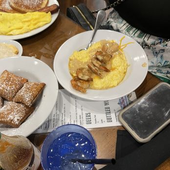 Fleur De Lis - Shrimp and grits - Breakfast & Brunch Near Me - New Orleans, Louisiana