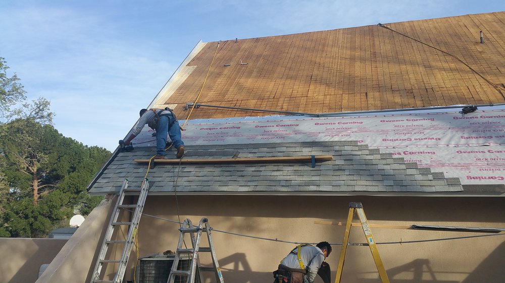 Slide of Daniel Roofing & Construction