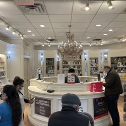 ZAGG Garden State Plaza