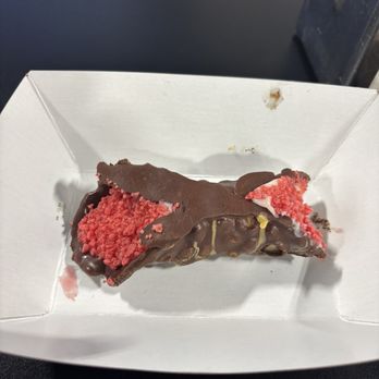 Tavi's Salumeria - Homemade cannolis - Italian Near Me - Gulfport, Mississippi Tavi's Salumeria - Homemade cannolis - Italian Near Me - Gulfport, Mississippi
