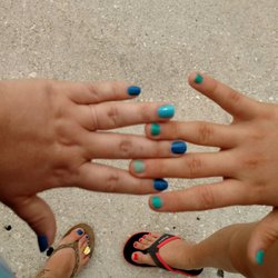 Van Nails