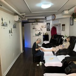 East Natural Therapy 88 Spa Inc - Inside