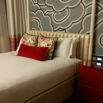 Kimpton Hotel Monaco Seattle - Comfy, comfy bed with just the right amount of pillows. - Hotels Near Me - Seattle, Washington Kimpton Hotel Monaco Seattle - Comfy, comfy bed with just the right amount of pillows. - Hotels Near Me - Seattle, Washington