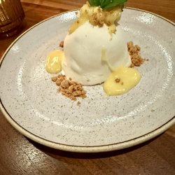 Fred’s - The lemon sponge, lemon curd and lemon cream cake was a light and delicious dessert
