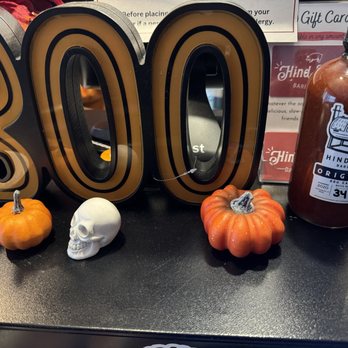 Hindsight BBQ - Barbeque Near Me - Waterbury, Connecticut