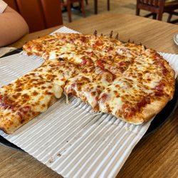 Big Boyz Pizza Brookville - Cheese pizza
