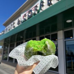 St. Patrick's donut