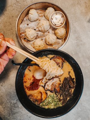 Steamy Piggy by null