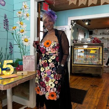 The Tea Kettle Cafe - Tea Rooms Near Me - Spring, Texas