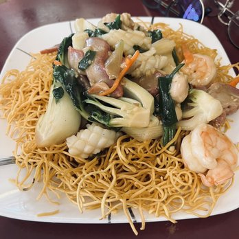 Yung Kee Restaurant - Yung Kee Chow Mein - Barbeque Near Me - Oakland, California Yung Kee Restaurant - Yung Kee Chow Mein - Barbeque Near Me - Oakland, California