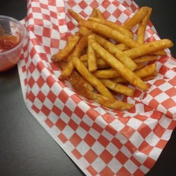 Pina's Pizza - the seasoned fries pretty darn good!! huge potato lover here nice crunch and nice soft center of potato... - Pizza Near Me - Miami, Florida Pina's Pizza - the seasoned fries pretty darn good!! huge potato lover here nice crunch and nice soft center of potato... - Pizza Near Me - Miami, Florida