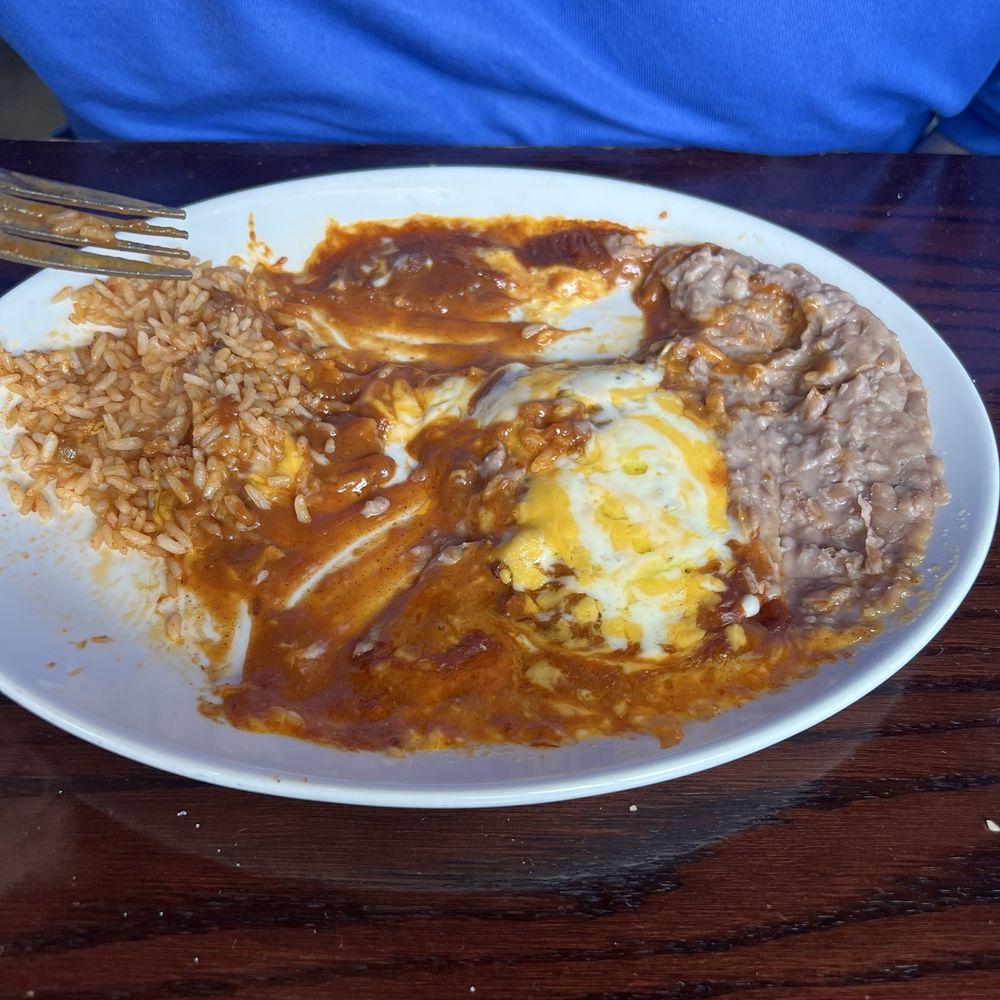 Flores Mexican Restaurant - Plate 2 of the combo plate - Mexican Near Me - Austin, Texas Flores Mexican Restaurant - Plate 2 of the combo plate - Mexican Near Me - Austin, Texas