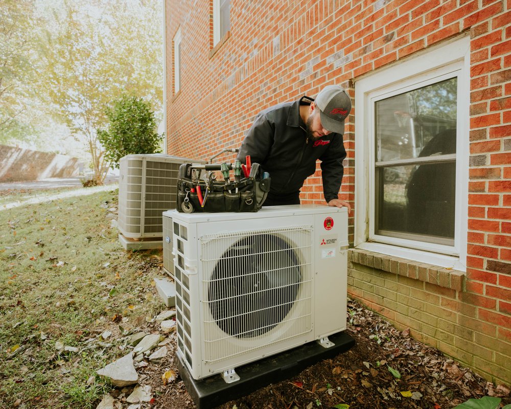 Slide of Gwyn Services