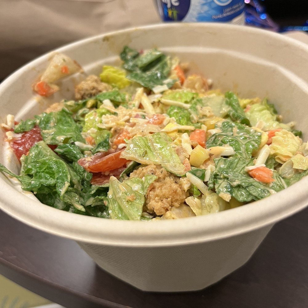 Chopt Creative Salad Co. - Crispy Chicken Ranch Salad - Vegetarian Near Me - Washington, DC, District of Columbia