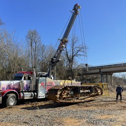 Action Towing