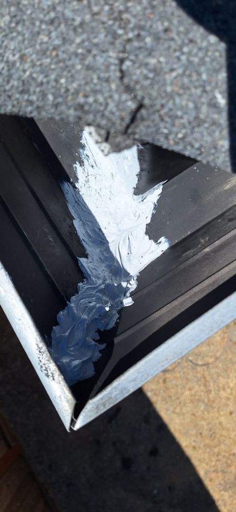 Slide of Sonic 24/7 Cleaning & Repair