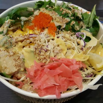Poke Time - There's some fish under there i swear.. - Hawaiian Near Me - Auckland, AUK