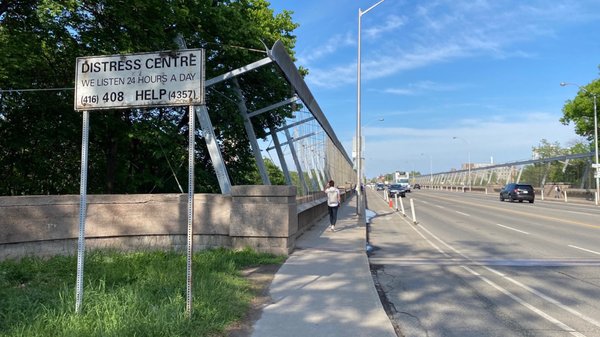 Prince Edward Viaduct by null
