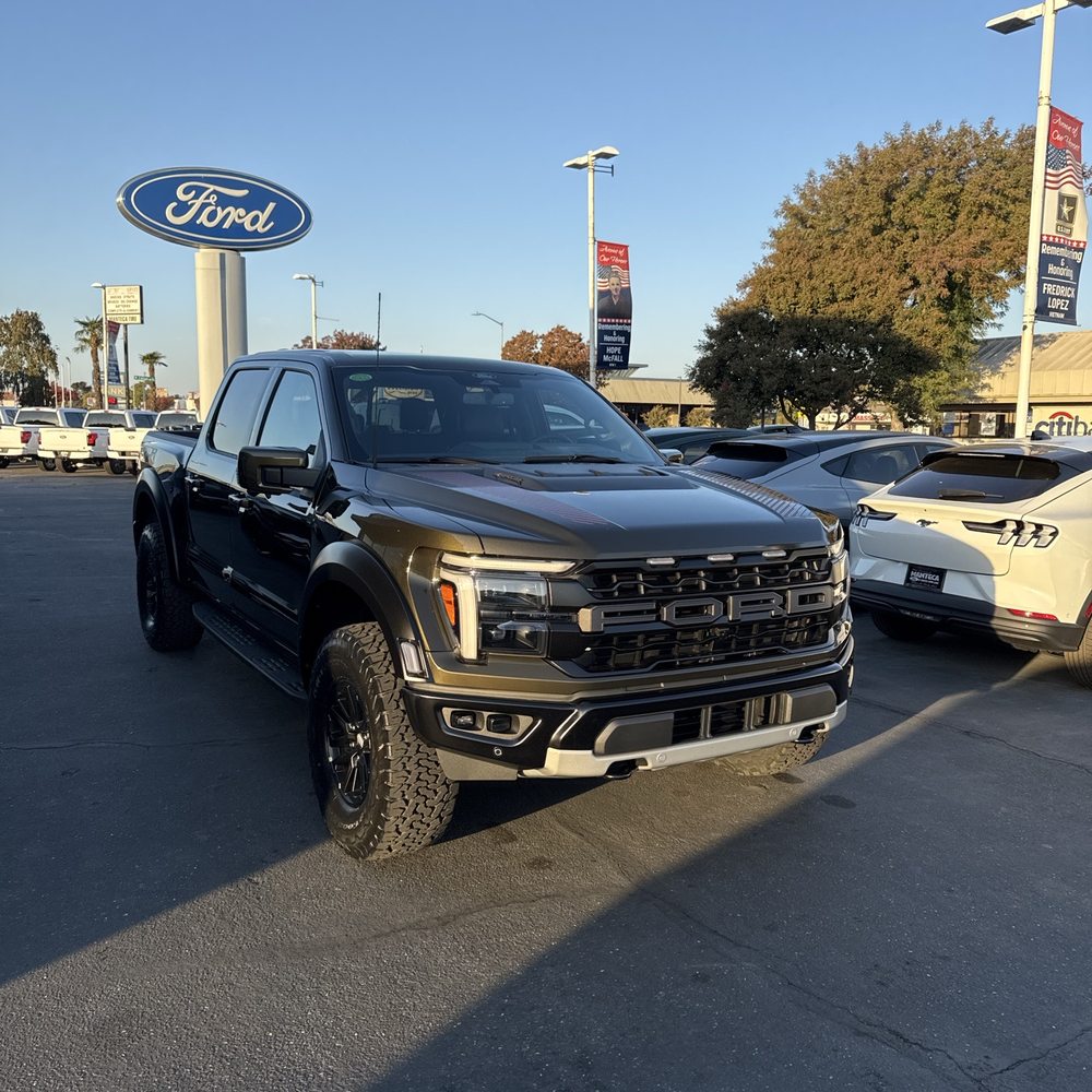 Phil Waterford's Manteca Ford - Car Dealers Near Me - Manteca, California