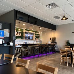 Pizz-a-Perfection - Bar Area