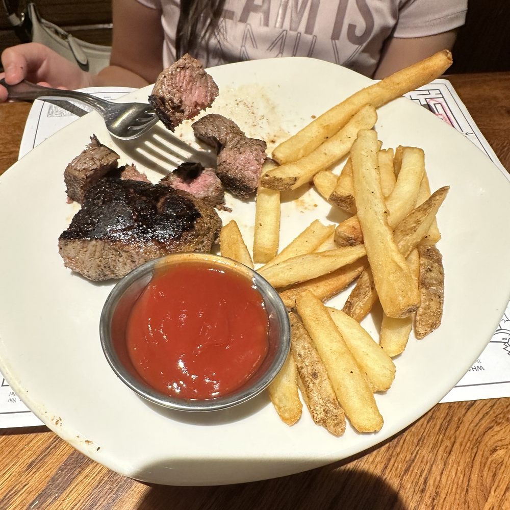 Outback Steakhouse - Daughters 8oz Joey steak. A little spicy for her tasting. Should only be salt for kids. - Steakhouses Near Me - Gainesville, Georgia Outback Steakhouse - Daughters 8oz Joey steak. A little spicy for her tasting. Should only be salt for kids. - Steakhouses Near Me - Gainesville, Georgia