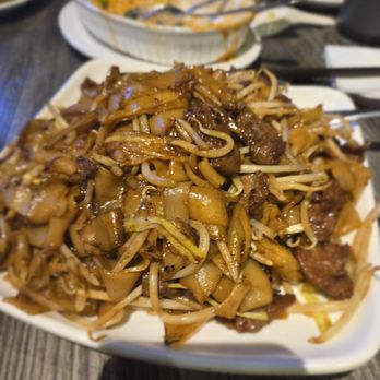Koi Palace Express - Swiss Sauce Beef Ho Fun - Cantonese Near Me - Dublin, California