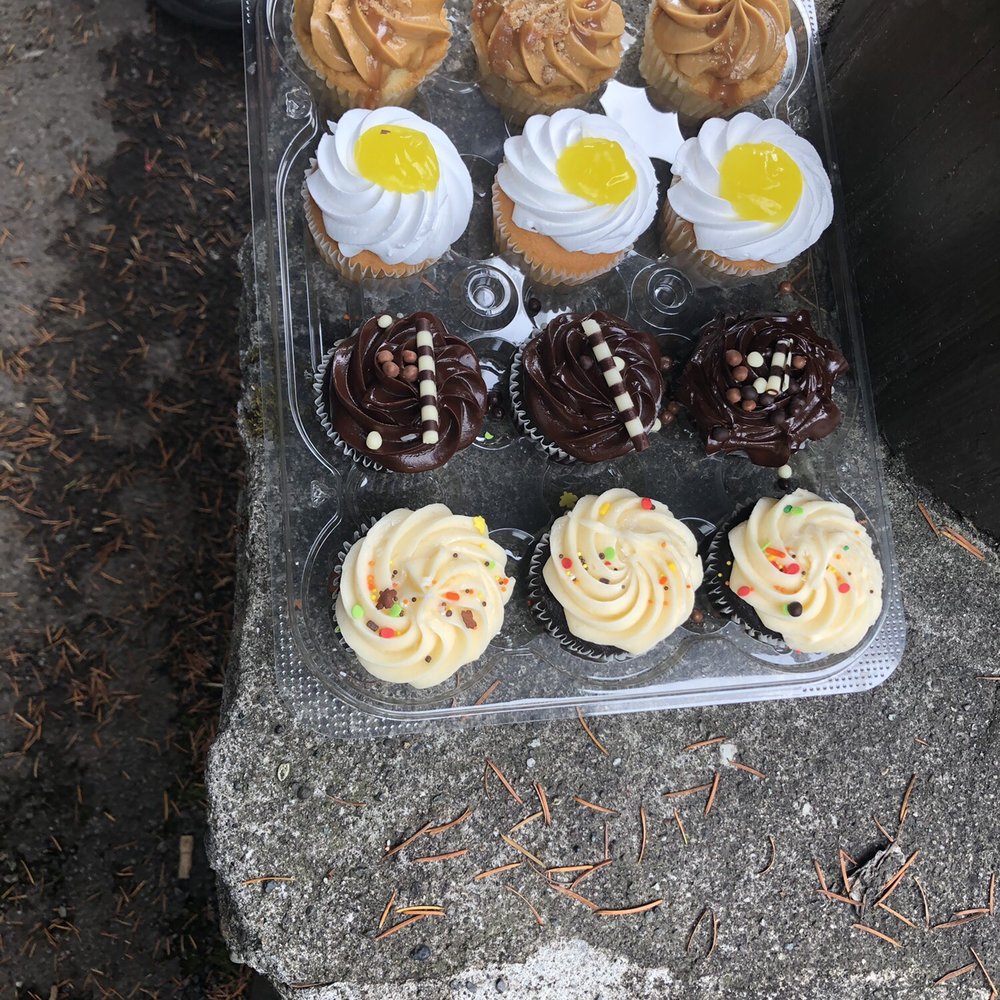 Customized Tours - Treats for the passengers - Tours Near Me - Des Moines, Washington