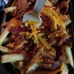 Baconator fries with unmelted cheese