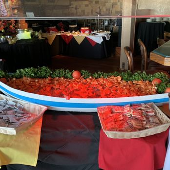 94th Aero Squadron - Sunday Brunch Buffet - peel and eat shrimp - New American Near Me - Miami, Florida