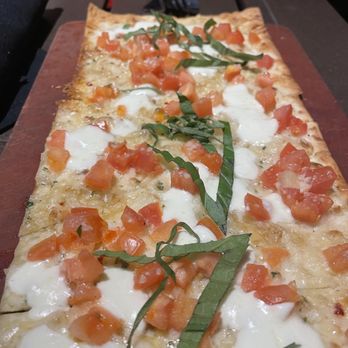 Blackfinn Ameripub - DC - Margherita Flatbread - Sports Bars Near Me - Washington, DC, District of Columbia Blackfinn Ameripub - DC - Margherita Flatbread - Sports Bars Near Me - Washington, DC, District of Columbia