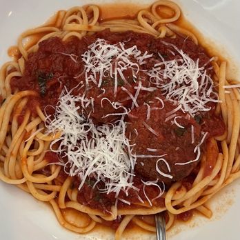 Montano's Restaurant - Linguine, meatballs, marinara - Italian Near Me - North Truro, Massachusetts Montano's Restaurant - Linguine, meatballs, marinara - Italian Near Me - North Truro, Massachusetts