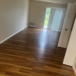 Chatwell Club Apartments - $1050 "cleaning" charge when townhome looked like this lol