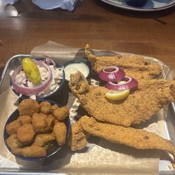 Elm Fork Taphouse & Kitchen - Catfish dinner - American Near Me - Hickory Creek, Texas Elm Fork Taphouse & Kitchen - Catfish dinner - American Near Me - Hickory Creek, Texas