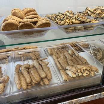 Alhamdani Sweets and Dessert - Display - Bakeries Near Me - Spring Valley, California Alhamdani Sweets and Dessert - Display - Bakeries Near Me - Spring Valley, California