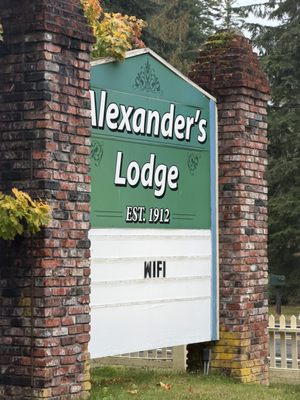 Alexander's Lodge At Mt Rainier by null