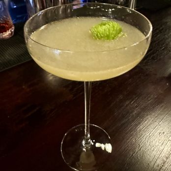 Guillotine - Gimlet - Cocktail Bars Near Me - Seattle, Washington