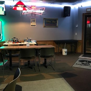 Groucho's Lounge - Free food (chili and potato ham soup) - Nightlife Near Me - Urbandale, Iowa Groucho's Lounge - Free food (chili and potato ham soup) - Nightlife Near Me - Urbandale, Iowa