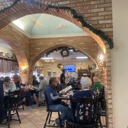 Jose's Cafecito Restaurant - Dining Area