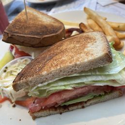 BLT with avocado and mushy tomatoes BLT with avocado and mushy tomatoes