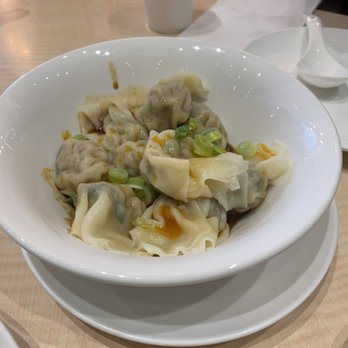 Ding Tai Fung - Spicy wontons - Chinese Near Me - Toronto, Ontario Ding Tai Fung - Spicy wontons - Chinese Near Me - Toronto, Ontario