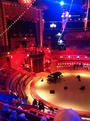 Cirque d'Hiver Bouglione by null